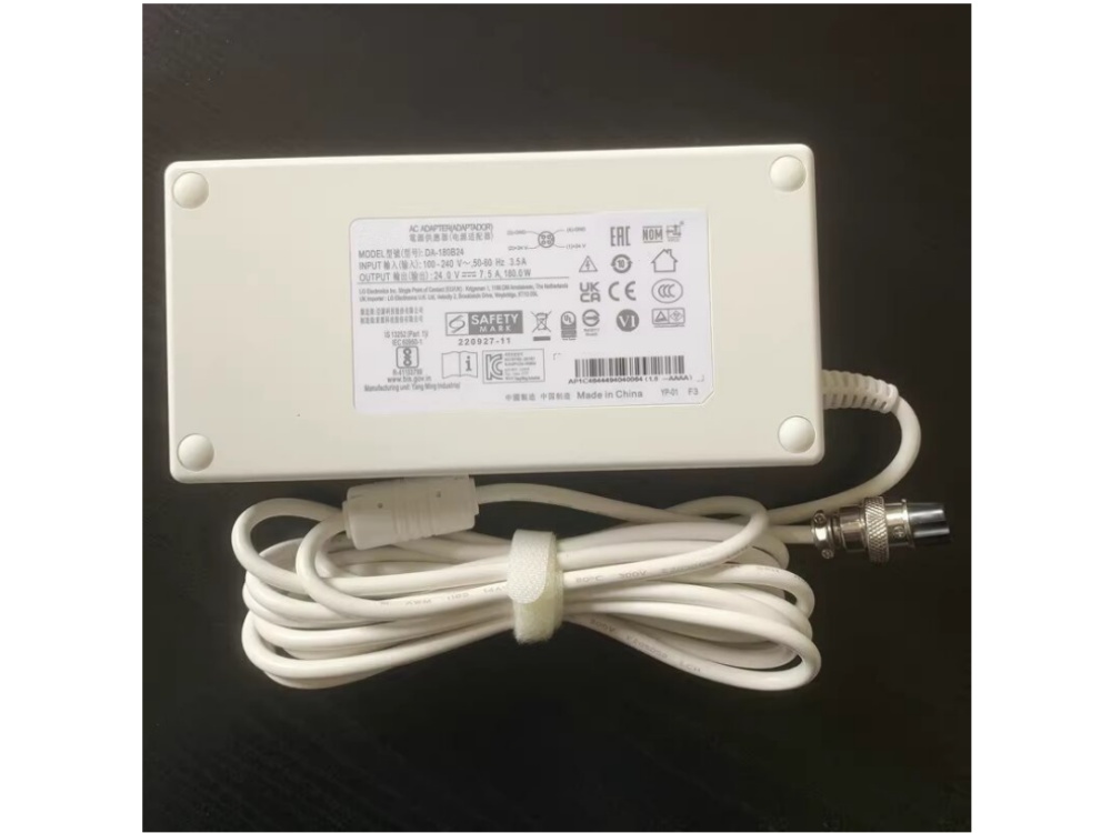 LG DA-180B24 Für LG 32HL714S-W 4K IPS Surgical Monitor img-LGG17963U-WH_02