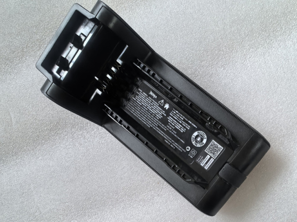 SHARK XBATR640EU